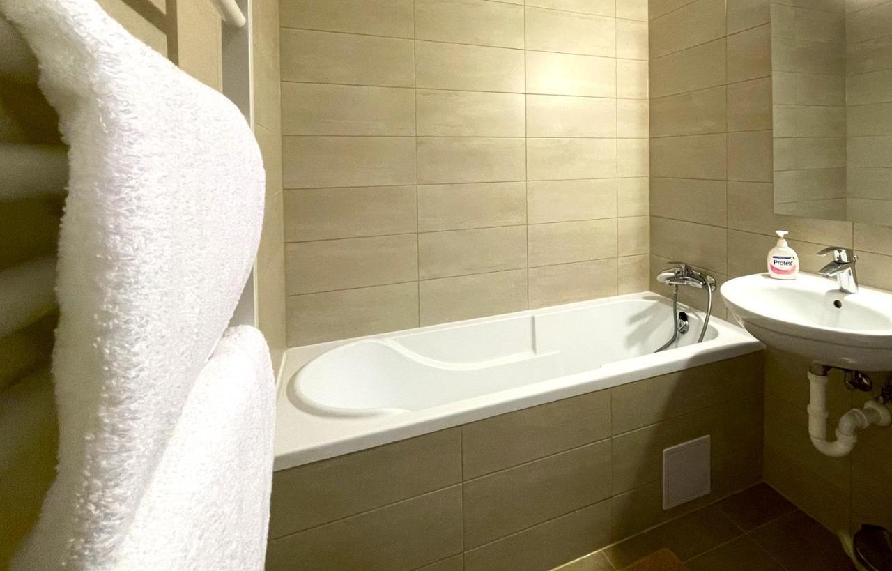 Bartolomeu Serenity Studio Брашов Экстерьер фото